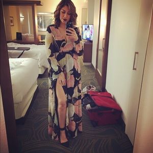 WONDROUS WATER LILIES